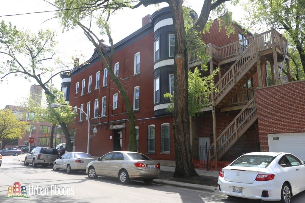 Primary Photo - 1005 W George St