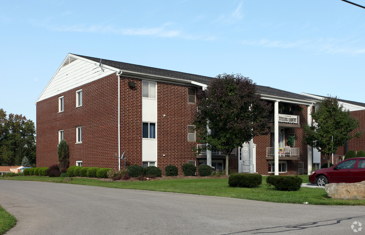 Frente del edificio 1 - Lafayette Apartments