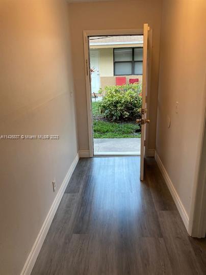 Foto del edificio - 2848 NW 13th Ct