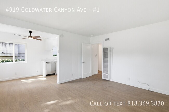 Building Photo - 4919 Coldwater Canyon Ave