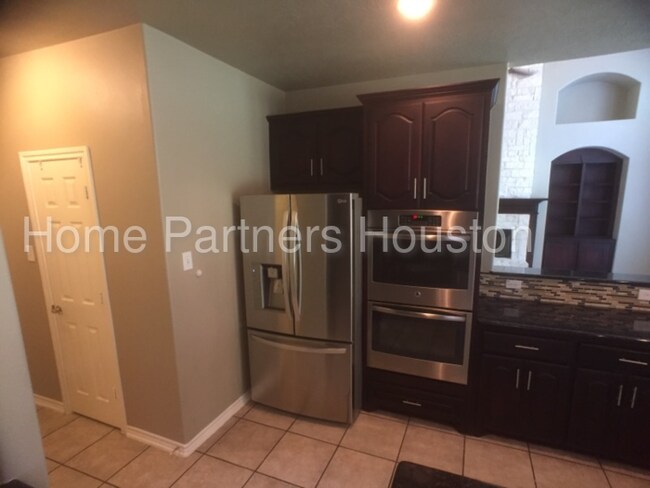 Building Photo - 30119 Aldine Westfield Rd, Spring, TX, 77386