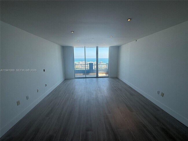 Foto del edificio - 90 Alton Rd