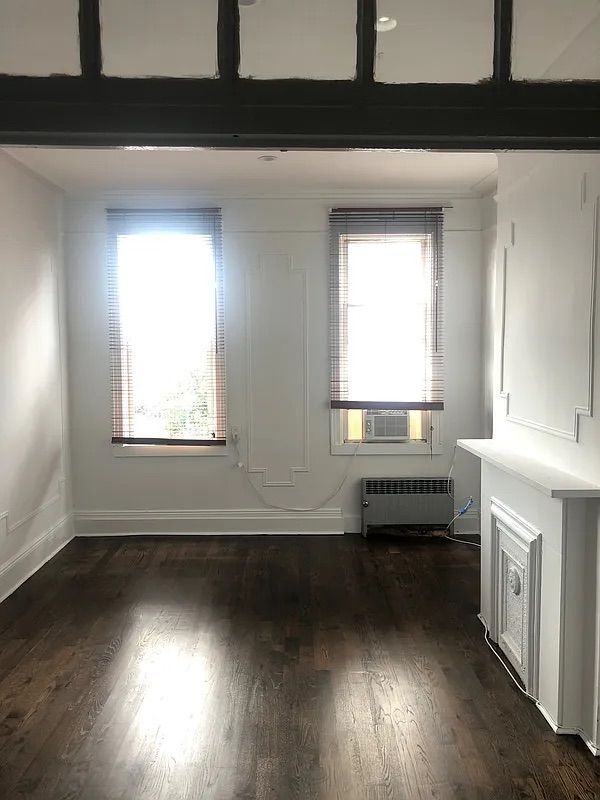 Foto del edificio - 726 Lorimer St