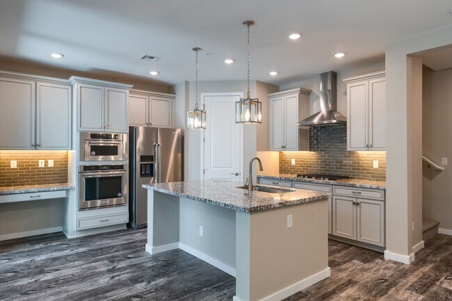 Building Photo - 3855 S McQueen Rd #104, Chandler, AZ 85286