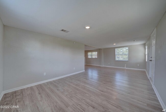 Building Photo - 1637 Louisiana Ave