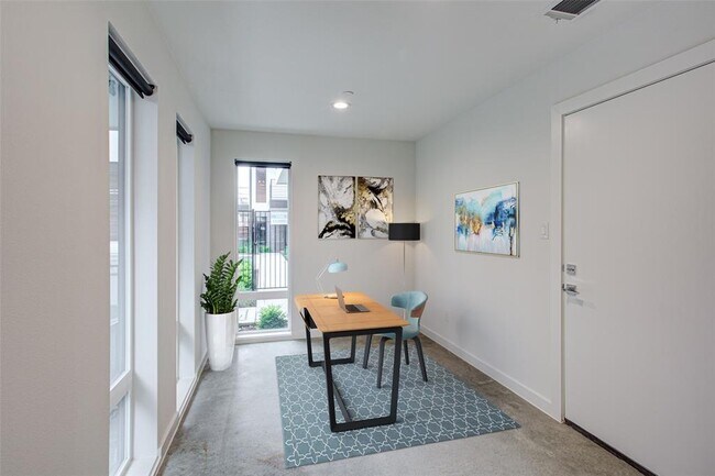 Foto del edificio - 2112 Bennett Ave