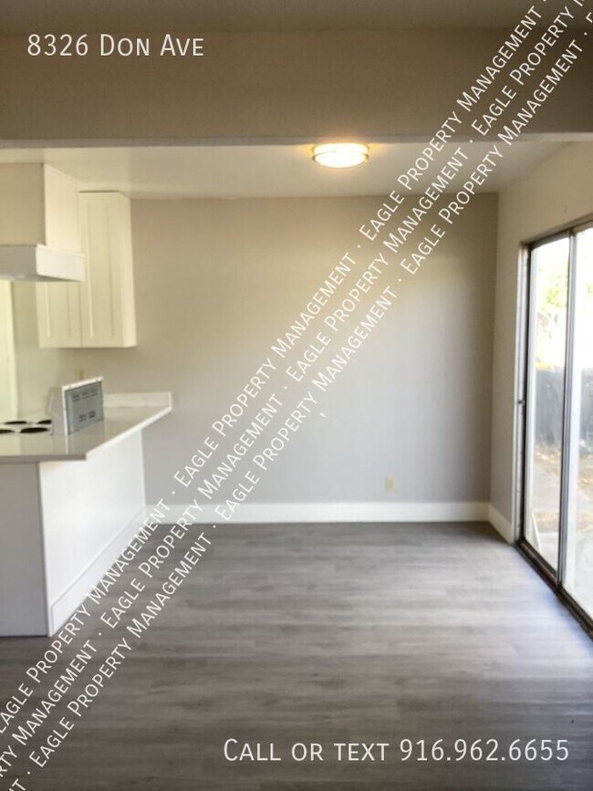 Building Photo - 3/2 updated property in Stockton