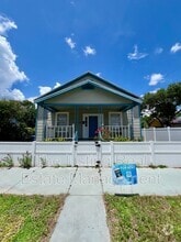 Building Photo - 2824 N 19th St