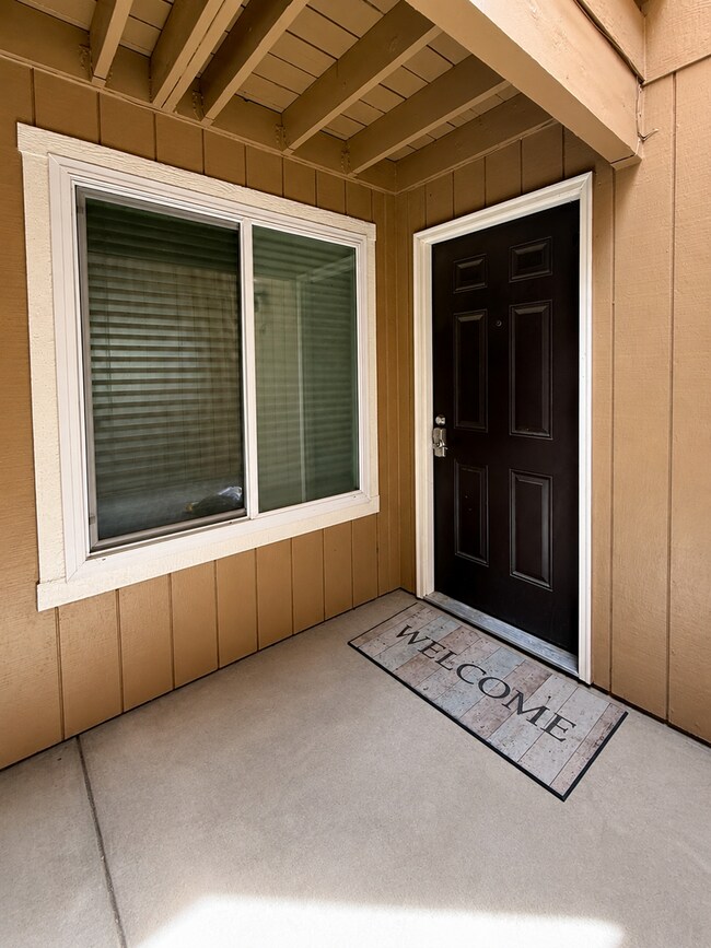 Building Photo - 3855 E Leonesio Dr