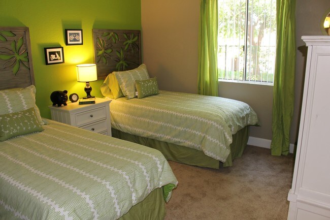 Las Brisas Apartments Indio, CA