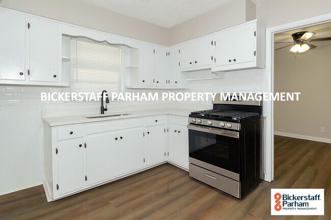 Foto del edificio - Welcome to this charming 3-bedroom, 1-bath...
