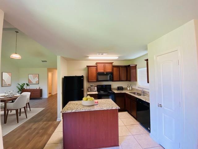 Building Photo - 1201 Lombardy Dr