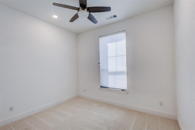 Foto del edificio - 4051 Delta Dr