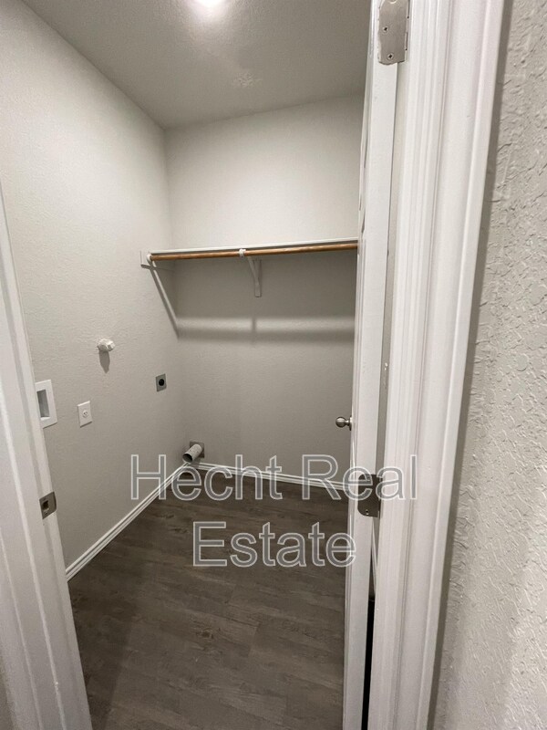 Building Photo - 9213 Groff Landing - 1