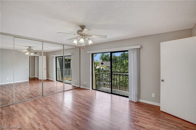 Foto del edificio - 1531 Park Meadows Dr