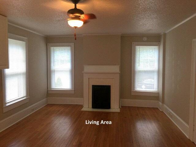 OPEN FAMILY ROOM - 1400 Glade St