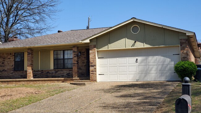 Foto del edificio - 89 Spring Grove Dr