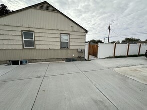 Building Photo - 1317 Farrell Ln