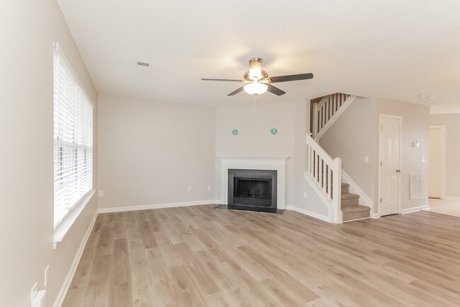 Building Photo - 12654 Tucker Crossing Ln