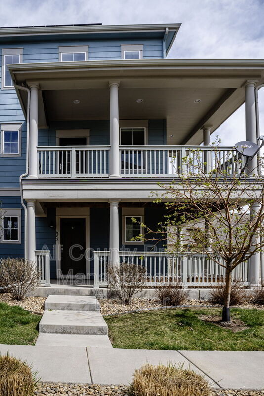 Building Photo - 685 Rawlins Way