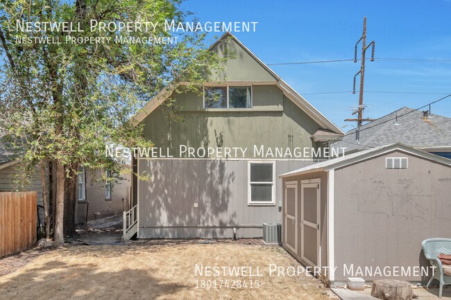 Foto del edificio - $500 OFF 1st MONTH! Charming Main-level Du...