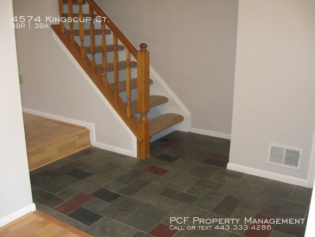 Foto del edificio - 4574 Kingscup Ct