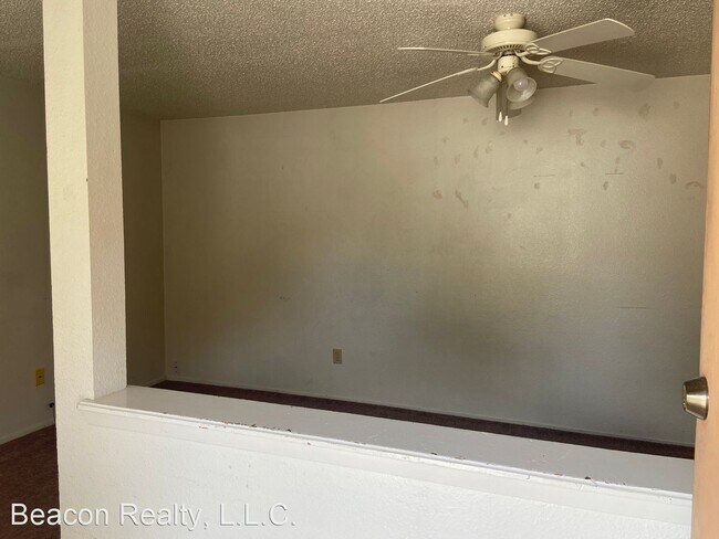 Building Photo - 2 br, 2 bath House - 1520 S Ave O #3