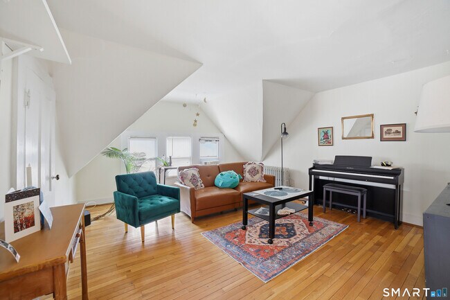 Foto del edificio - 382 Whitney Ave