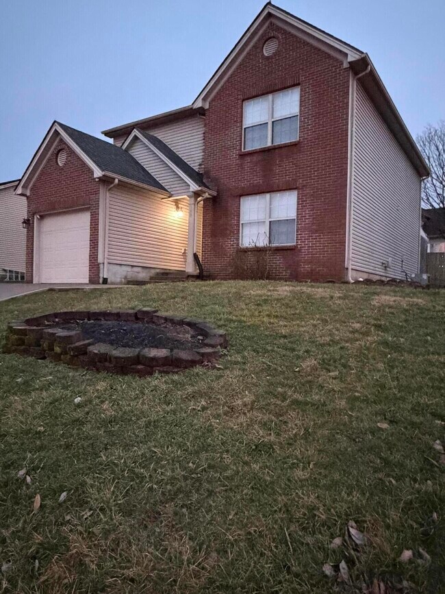 Foto del edificio - 188 Ransom Trce