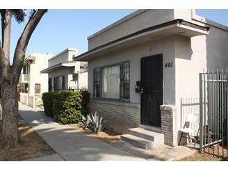 Foto principal - 445 W 9th St