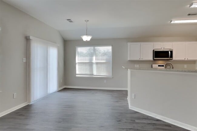 Foto del edificio - 16510 Barker Ranch Ct