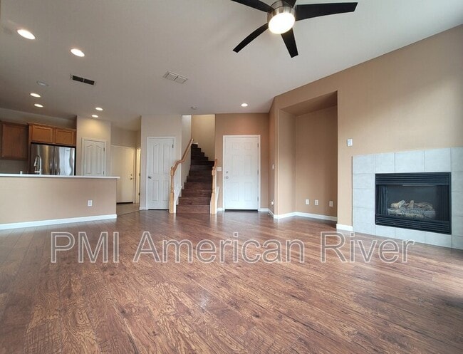 Building Photo - 8353 Roseto Rd
