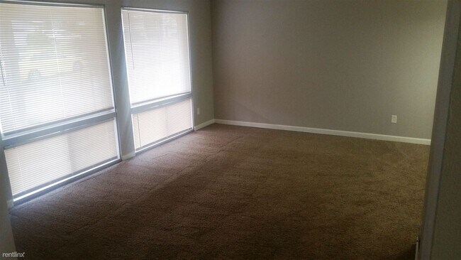 Building Photo - 3 br, 2 bath House - 3160 Hargrove Ln