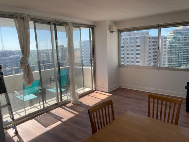 Foto del edificio - 4515 Willard Ave