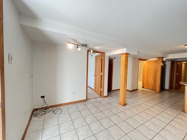 Foto del edificio - 3412 S Wallace St