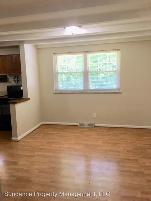 Building Photo - 3 br, 3 bath House - 7717 Foxtrot