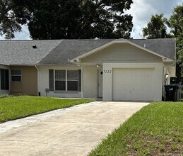 Building Photo - 7122 Blue Earth Ct