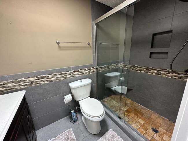 Building Photo - 1626 Landing Rd