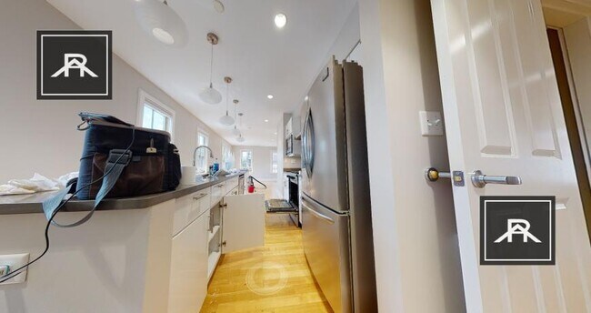 Foto del edificio - 3 bedroom in Cambridge MA 02138