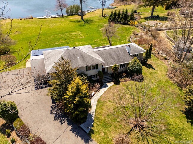 Foto del edificio - 34 Seven Oaks Ln