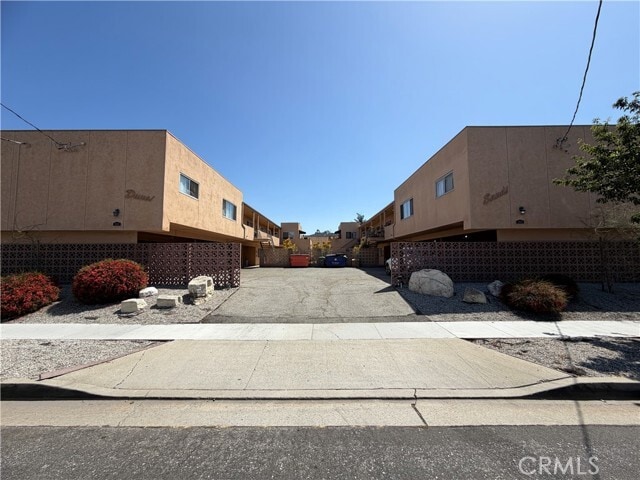 Building Photo - 21024 Reynolds Dr