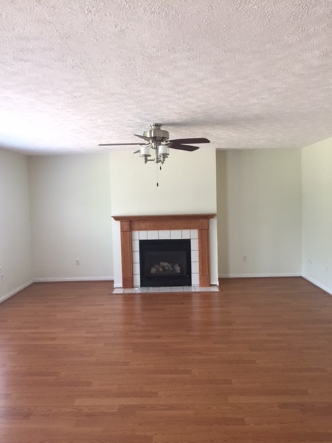 Building Photo - 6805 Governors Pointe Blvd