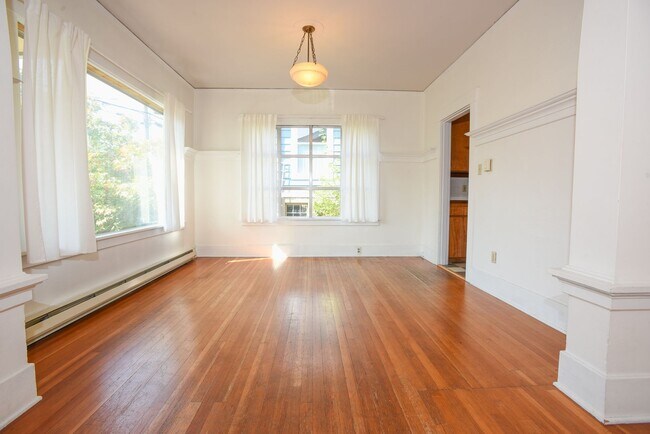 Foto del edificio - SHORT TERM Rental Phinney / Greenlake area