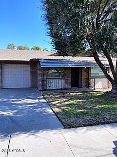 Building Photo - 9911 N 95th Dr