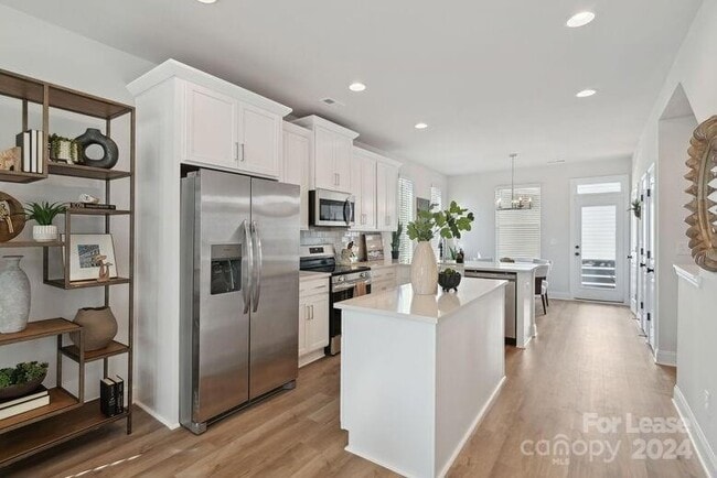 Foto del edificio - 4076 Enderly Towns Ln