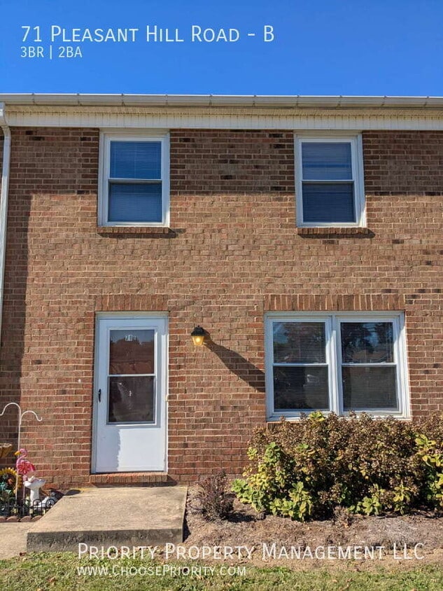 Foto principal - 71 Pleasant Hill Rd