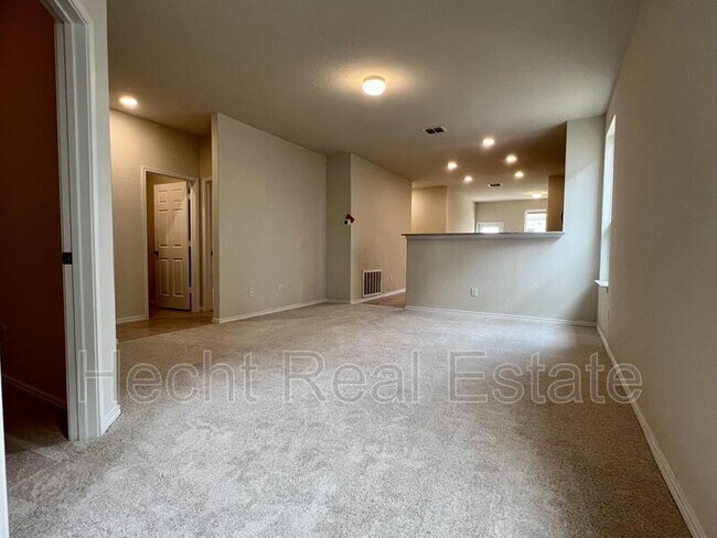 Building Photo - 10334 Gibbons Creek