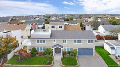 Building Photo - 36 Prescott St