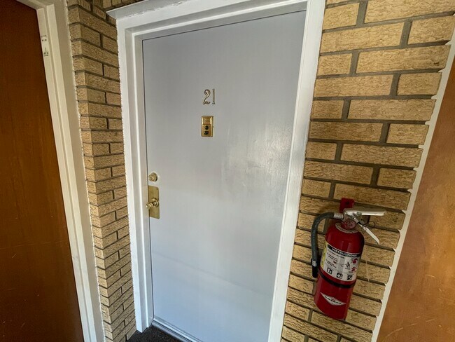 Piso superior (¡sin vecinos arriba!) - Epworth Apartments