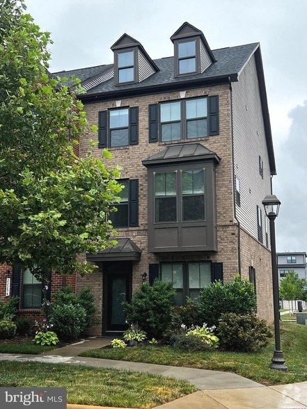 Building Photo - 22296 Philanthropic Dr